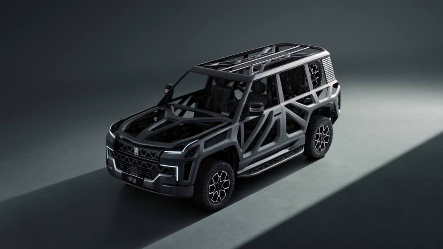 成都137仰望U8硬派越野的科技魅力，国能汽车对传统燃油车市场的冲击